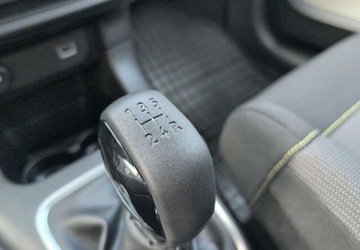 Citroen C3 III Hatchback Facelifting 1.2 PureTech 83KM 2023 Citroen C3 1.2 PureTech Shine 82KM SalonPL FVat Znikomy Przebieg Od Reki N, zdjęcie 15