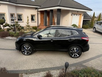 Nissan Qashqai II Crossover 1.2 DIG-T 115KM 2016 Nissan Qashqai 1.2 DIG-T Tekna Xtronic 115KM 2016r bezwypadkowy, zdjęcie 23