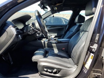 BMW Seria 5 G30-G31 2020 BMW Seria 5 m550xi, 2020r., 4x4, 4.4L 4.4 Benzyna 523KM, zdjęcie 7