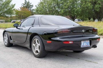 Mazda RX-7 III 1.3 Wankel 255KM 1994 Mazda RX-7 Twin-Turbo 1994 1.3 Benzyna 255KM, zdjęcie 2