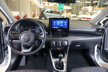 Toyota 2024 Toyota Yaris 1.5 Comfort 1.5 Benzyna 125KM, zdjęcie 4