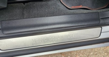 Volvo XC60 I SUV Facelifting 2.0 D3 DRIVE-E 150KM 2016 Volvo XC 60 2016R Stan bardzo dobry , wymieniony rozrzad , pelna dokumenta, zdjęcie 17