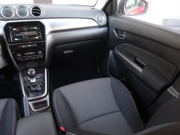 Suzuki Vitara III 2021 Suzuki Vitara 1.4 BoosterJet, Salon Polska, zdjęcie 7