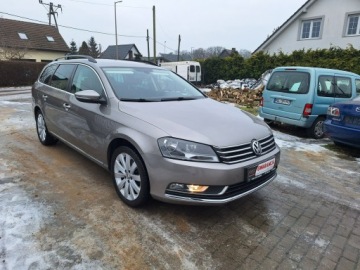 Volkswagen Passat B7 Variant 1.4 TSI BlueMotion 122KM 2013 Volkswagen Passat Klimatronik Nawigacja, zdjęcie 3