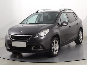 Peugeot 2008 I SUV 1.6 e-HDi 92KM 2013 Peugeot 2008 1.6 e-HDi, Klima, Klimatronic, zdjęcie 1
