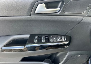 Kia Sportage IV SUV 1.7 CRDi 115KM 2018 Kia Sportage Skora4xGrzane,LEDY Navi,Kamera2xPDC Hak PanorSzyb.KEY FAKTURA, zdjęcie 16