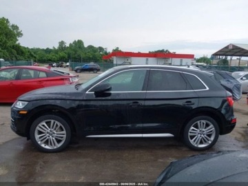 Audi Q5 II SUV 2.0 TFSI 252KM 2018 Audi Q5 2018 AUDI Q5 2.0T PREMIUM2.0T TECH PREMIUM 2.0 Benzyna 252KM, zdjęcie 12