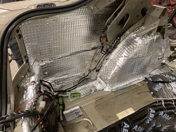 Коврик шумоизоляционный в арки автомобиля, бутил, 2,0 мм, 400х50 см