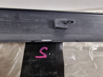 LIŠTA DVEŘE LEVÝ PŘEDNÍ RENAULT MODUL 8200213738