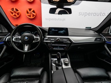 BMW Seria 5 G30-G31 Limuzyna M550d 400KM 2018 BMW Seria 5 M550d xDrive Sedan 400KM 2018, zdjęcie 12