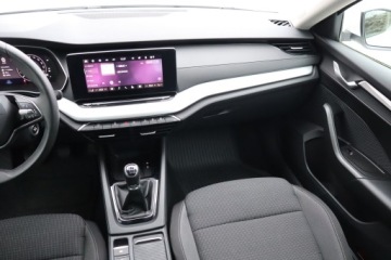 Skoda Octavia IV Liftback 1.5 TSI EVO 150KM 2024 Skoda Octavia 1.5 TSI e-tec, Salon Polska, zdjęcie 7