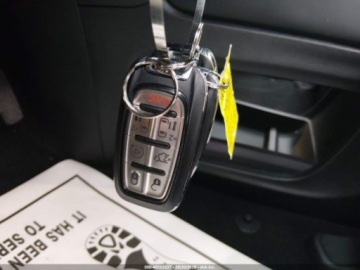 Chrysler Pacifica II 2021 Chrysler Pacifica 2021 CHRYSLER PACIFICA HYBRID LIMITED 3.6 Hybryda Plug-in, zdjęcie 10