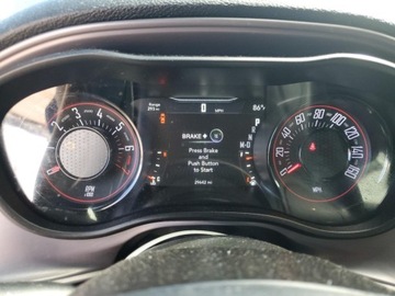 Dodge Challenger III 2023 Dodge Challenger Gt 2023 3.6 Benzyna 303KM, zdjęcie 9