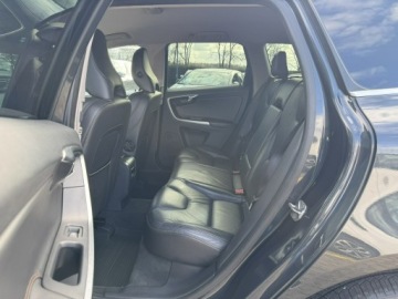 Volvo XC60 I SUV Facelifting 2.0 D4 DRIVE-E 181KM 2013 Volvo XC 60 2,0 diesel D4 181KM skóry, zdjęcie 5