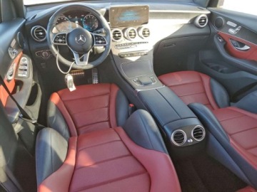 Mercedes GLC C253 2021 Mercedes-Benz GLC 300 4Matic 2021 2.0 Benzyna 255KM, zdjęcie 8
