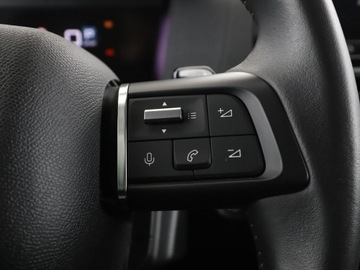 Citroen C4 III SUV 1.2 PureTech 130KM 2023 Citroen C4 automat kamera FullLED tempomat, zdjęcie 29