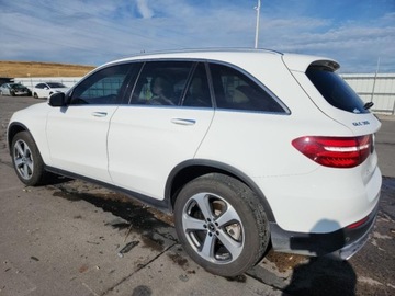 Mercedes GLC C253 SUV 2.0 250 211KM 2017 Mercedes-Benz GLC 2017 MERCEDES-BENZ GLC 300 4MATIC 2.0 Benzyna 211KM, zdjęcie 1