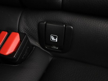 Volvo V60 I Kombi Facelifting 2.0 D4 DRIVE-E 190KM 2018 Volvo V60 2.0 D4 Automat Momentum Nawigacja, zdjęcie 38