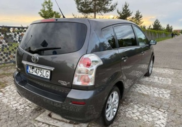 Toyota Corolla Verso AR10 1.8 i 130KM 2008 Toyota Corolla Verso Toyota Corolla Verso 1.8 Premium 7os 1.8 Benzyna, zdjęcie 1