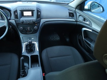 Opel Insignia I Sedan Facelifting 2.0 CDTI ECOTEC 130KM 2014 Opel Insignia 2.0 CDTI, Salon Polska, VAT 23%, zdjęcie 7