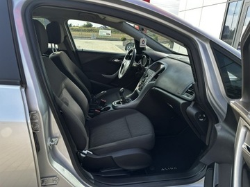 Opel Astra J Sports Tourer Facelifting 1.7 CDTI ECOTEC 110KM 2013 Opel Astra 2 kpl.kół, Navi, LED, Klimatyzacja, zdjęcie 12