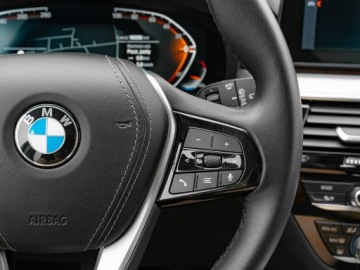 BMW Seria 5 G30-G31 Touring Facelifting 2.0 530i 252KM 2022 BMW 530 GD5E035#530i xDrive Podgrz.f Skóra, zdjęcie 16