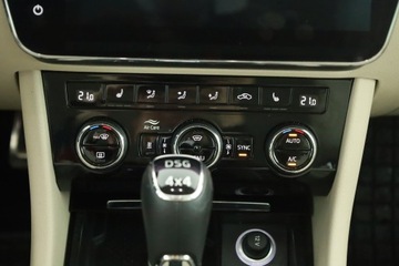 Skoda Superb III Kombi Facelifting 2.0 TDI SCR 200KM 2021 Skoda Superb 2.0 TDI, Salon Polska, 1. Właściciel, zdjęcie 14