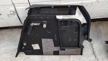 boczek tapicerka bagażnika VW Tiguan