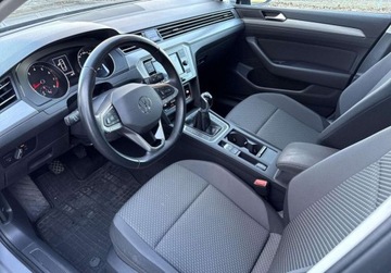 Volkswagen Passat B8 Variant Facelifting 1.5 TSI EVO 150KM 2022 Volkswagen Passat 1.5 Benzyna 150KM, zdjęcie 10