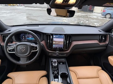 Volvo XC60 II 2025 DEMO DEALERA VOLVO XC60 B5 ULTRA, zdjęcie 8