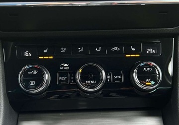 Skoda Superb III Kombi Plug-In Hybrid 1.4 TSI Plug-In-Hybrid 218KM 2024 Skoda Superb Plug-In Hybrid Style Pakiety, GPS, Matrix, GPS, Podgrzewane, zdjęcie 25