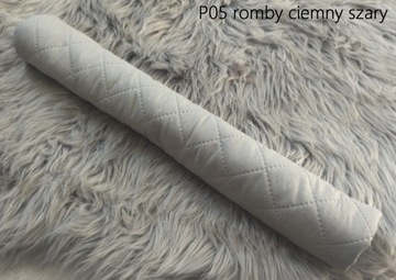 Стеганый чехол на голову коляски.