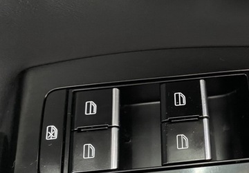 Mazda CX-30 2.0 Skyactiv-X 180KM 2020 Mazda CX-30 2.0 180 KM SKYACTIV-X M Hybrid 4x4 Gwarancja Bezwypadkowy Ser, zdjęcie 16