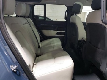 Land Rover Defender IV (L663) 2024 Land Rover Defender 110 S 2024 2.0l od ubezpieczalni 2.0 Benzyna 296KM, zdjęcie 10