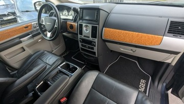 Chrysler Grand Voyager 2008 Chrysler Grand Voyager 2.8CRD 163PS ZAREJESTROWANY, zdjęcie 19