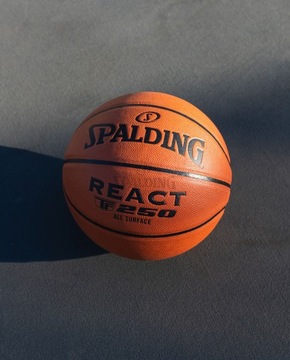 SPALDING TF250 7 БАСКЕТБОЛЬНЫЙ МЯЧ FIBA ​​КОЖАНЫЙ