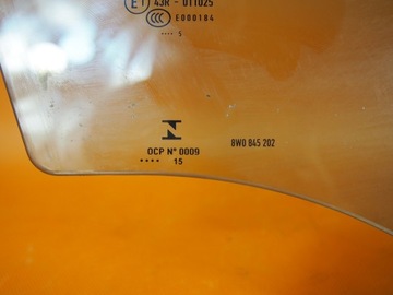 AUDI A4 8W SKLO (OKNO) PŘEDNÍ PR 8W0845202 2015