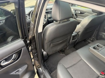 Nissan Qashqai II Crossover 1.2 DIG-T 115KM 2016 Nissan Qashqai 1.2 DIG-T Tekna Xtronic 115KM 2016r bezwypadkowy, zdjęcie 7