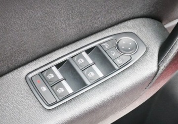 Renault Captur II Crossover 1.0 TCe 90KM 2023 Renault Captur Techno LPG, Kamera, GPS, Podgrzewane fotele i kierownica,, zdjęcie 18