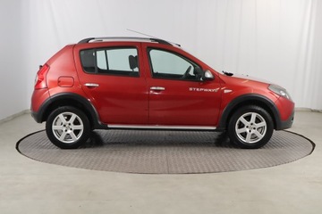 Dacia Sandero I Hatchback 5d 1.6 MPI 87KM 2010 Dacia Sandero 1.6 MPI, Klima,ALU, zdjęcie 5