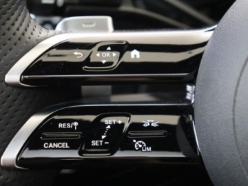 Mercedes Klasa E W214 Sedan 3.0 450d 367KM 2026 E Klasa 450 d 4-Matic AMG 3.0 (367KM) 2026, zdjęcie 9