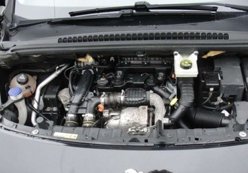 Peugeot 3008 I 2015 Peugeot 3008 1,6 HDI Automat 1.6 Diesel 120KM, zdjęcie 14