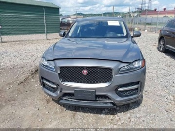 Jaguar F-Pace 2020 Jaguar F-Pace R-Sport p250, 2020r., 4x4, 2.0L 2.0 Benzyna 247KM, zdjęcie 4