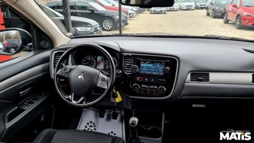 Mitsubishi Outlander III SUV Facelifting 2015 2.0 MIVEC 150KM 2016 Mitsubishi Outlander 2.0Benz manual Kamera czujniki climatronic 100 bezwyp, zdjęcie 31