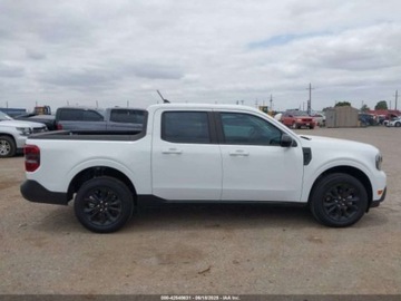 Ford Maverick II 2024 Ford Maverick Lariat, 2024r., 4x4, 2.0L 2.0 Benzyna 250KM, zdjęcie 2