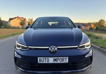 Volkswagen Golf VIII Variant 1.5 eTSI 130KM 2021 Volkswagen Golf 1.5 TSI R-Line 130 KM 2021r Warszawa 1.5 Benzyna, zdjęcie 21