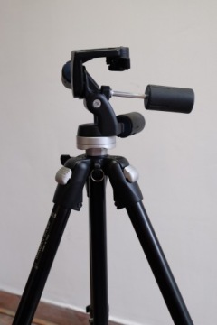 Штатив Manfrotto 190CLB + голова Manfrotto 141RC - BTFOTO KOMIS