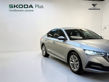 Skoda Octavia IV Liftback 1.5 TSI EVO 150KM 2022 Skoda Octavia Skoda Octavia 1.5 TSI Salon Polska, zdjęcie 3