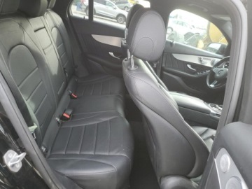 Mercedes GLC C253 2019 Mercedes-Benz GLC 2019 MERCEDES-BENZ GLC COUPE 300 4MATIC 2.0 Benzyna 241KM, zdjęcie 10