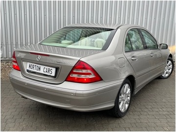 Mercedes Klasa C W203 Sedan W203 1.8 (C 180 Kompressor) 143KM 2006 Mercedes-Benz C 180, zdjęcie 8